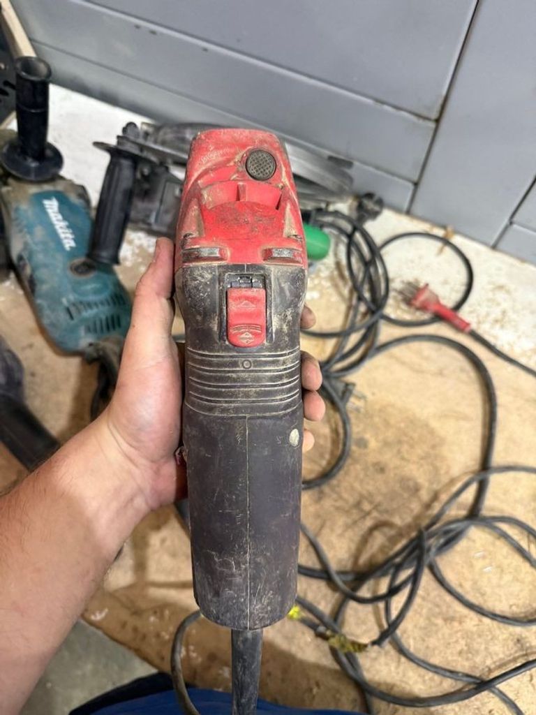 Дешево Sparky m 750e hd з ломбарду