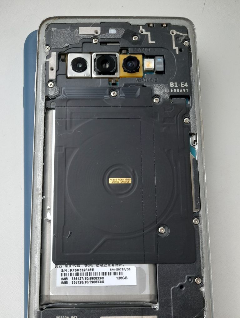 Объявление Samsung galaxy s10 sm-g973f/ds 8/128gb Б/У