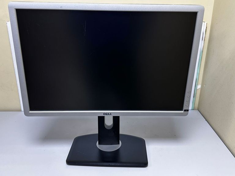 Купить Dell p2213t Б/У