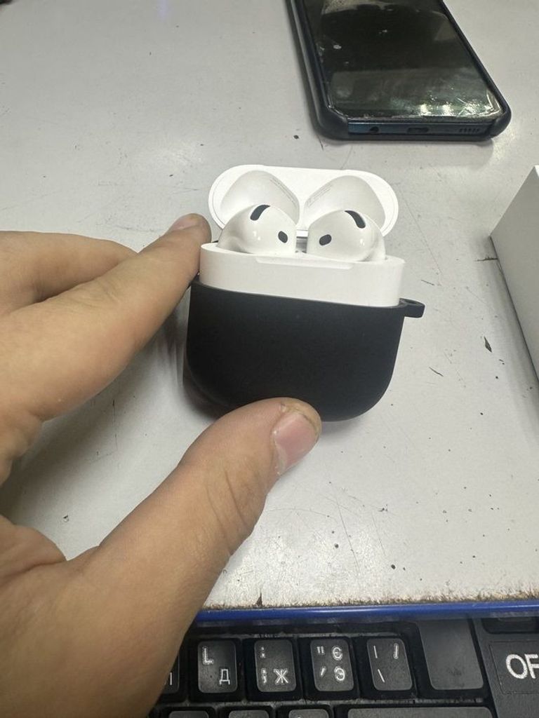 Купити Apple(Копія) airpods pro 4 Б/У