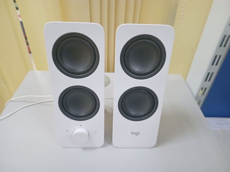 Купити Logitech Z-207 Black (980-001295) Б/У