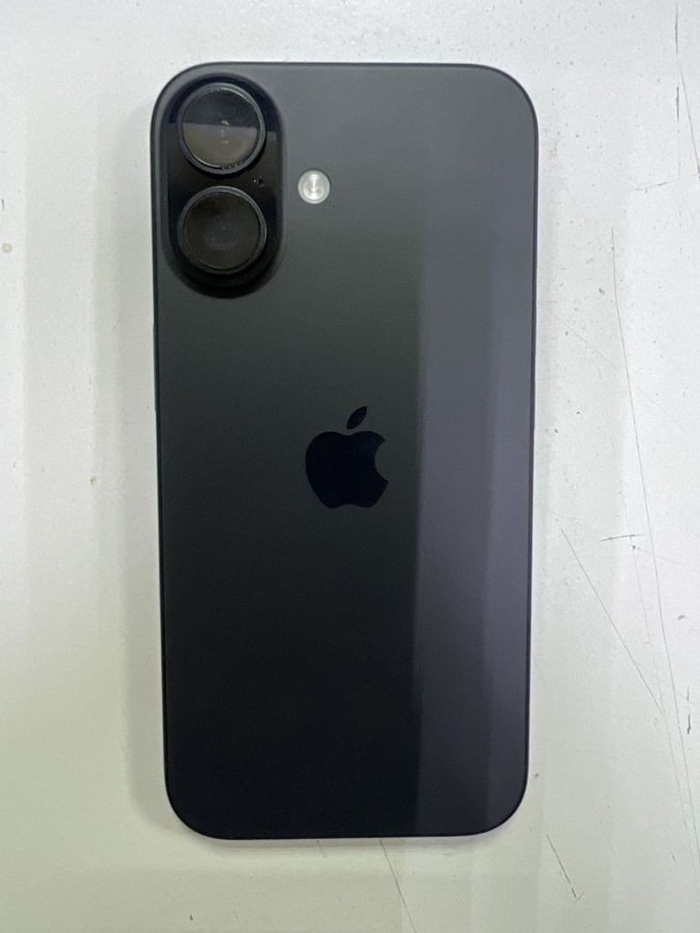 Розпродаж Apple iPhone 16 128GB Black (MYE73), продавець Техноскарб