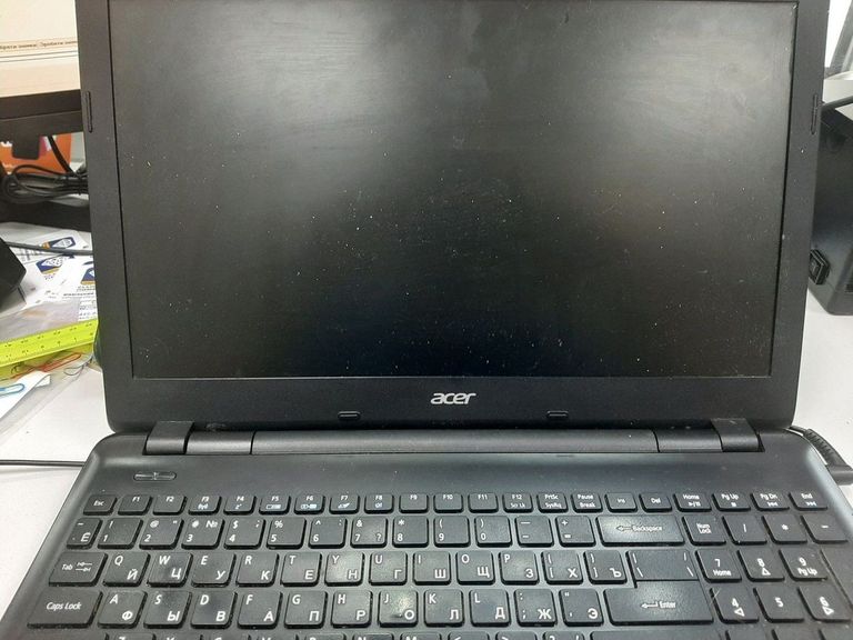 Купити Acer 15/amd a4 6210 ddr3/4gb ddr3/hdd 500 gb/ssd *відсутній/*інтегрована Б/У