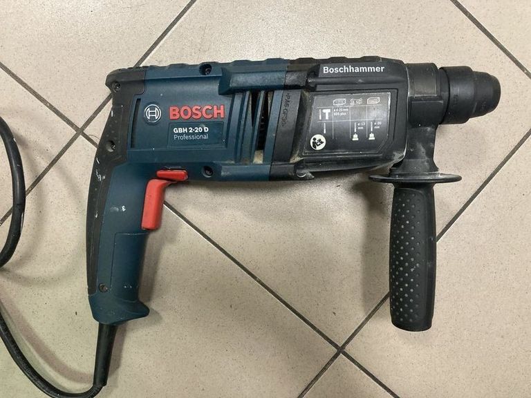 Оголошення Bosch gbh 2-20 d Б/У