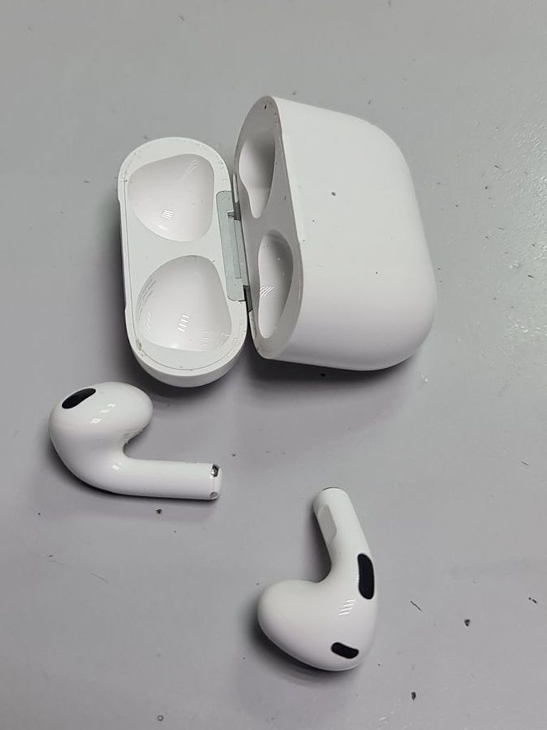 Объявление Apple airpods 3rd generation Б/У
