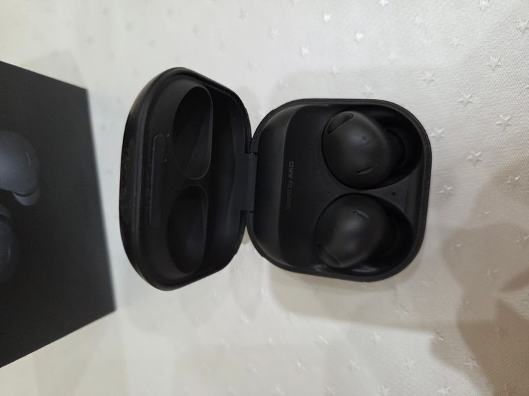 Оголошення Samsung galaxy buds 2 pro sm-r510 Б/У