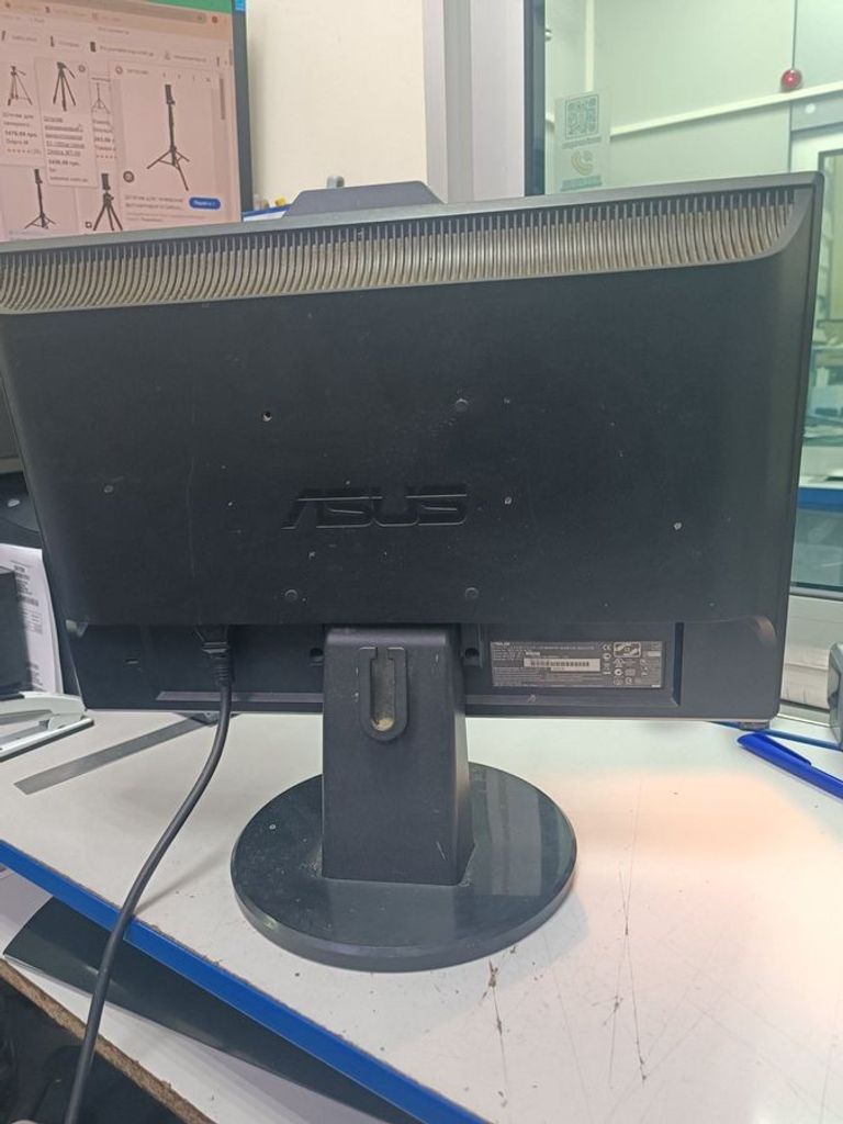 Объявление Asus vk 193d Б/У