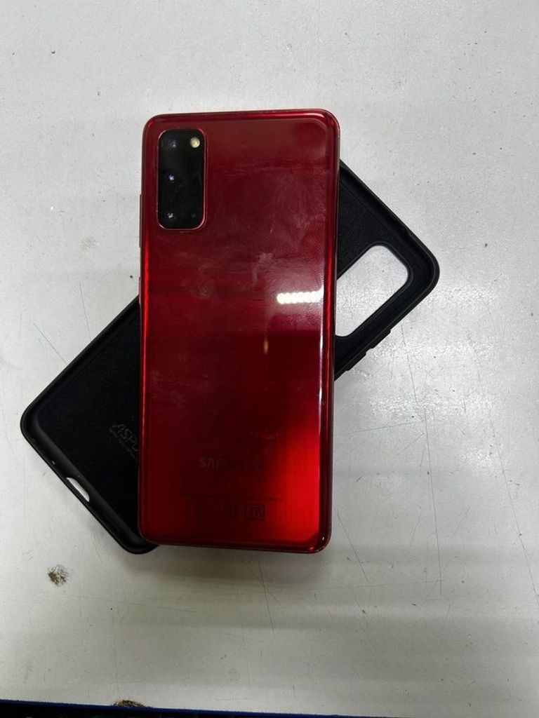 Оголошення Samsung galaxy s20 sm-g980f 8/128gb Б/У