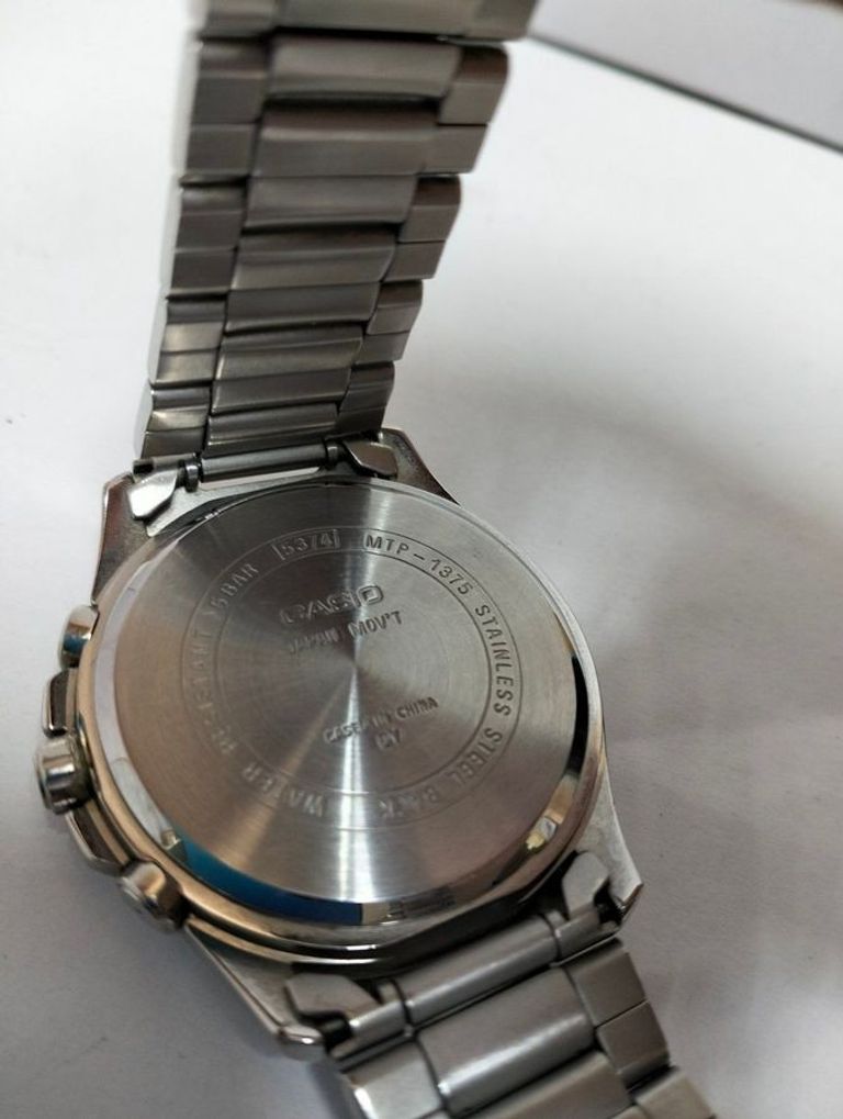 Дешево WR 50M з ломбарду