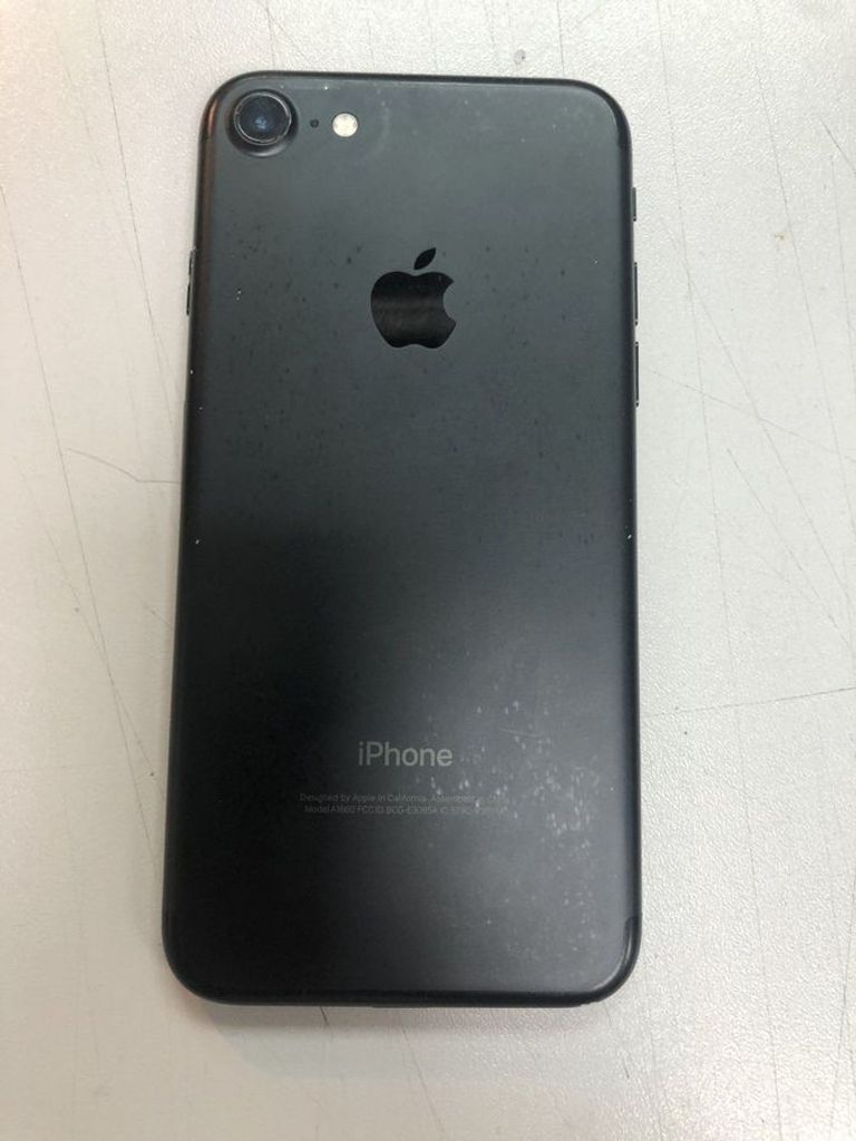 Купити Apple iphone 7 32gb Б/У