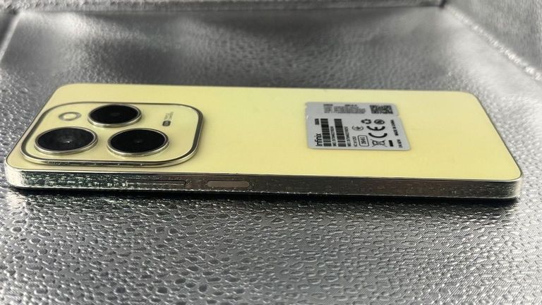 Infinix hot 40 8/256gb Код:01-200820640. Изображение 7