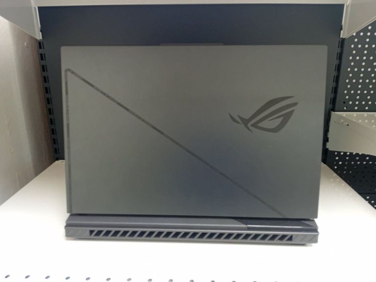 Розпродаж Asus 16/core i7-13650hx ddr5/16gb ddr5/hdd *відсутній/ssd 512 gb/geforce rtx4060 8gb, продавець Техноскарб