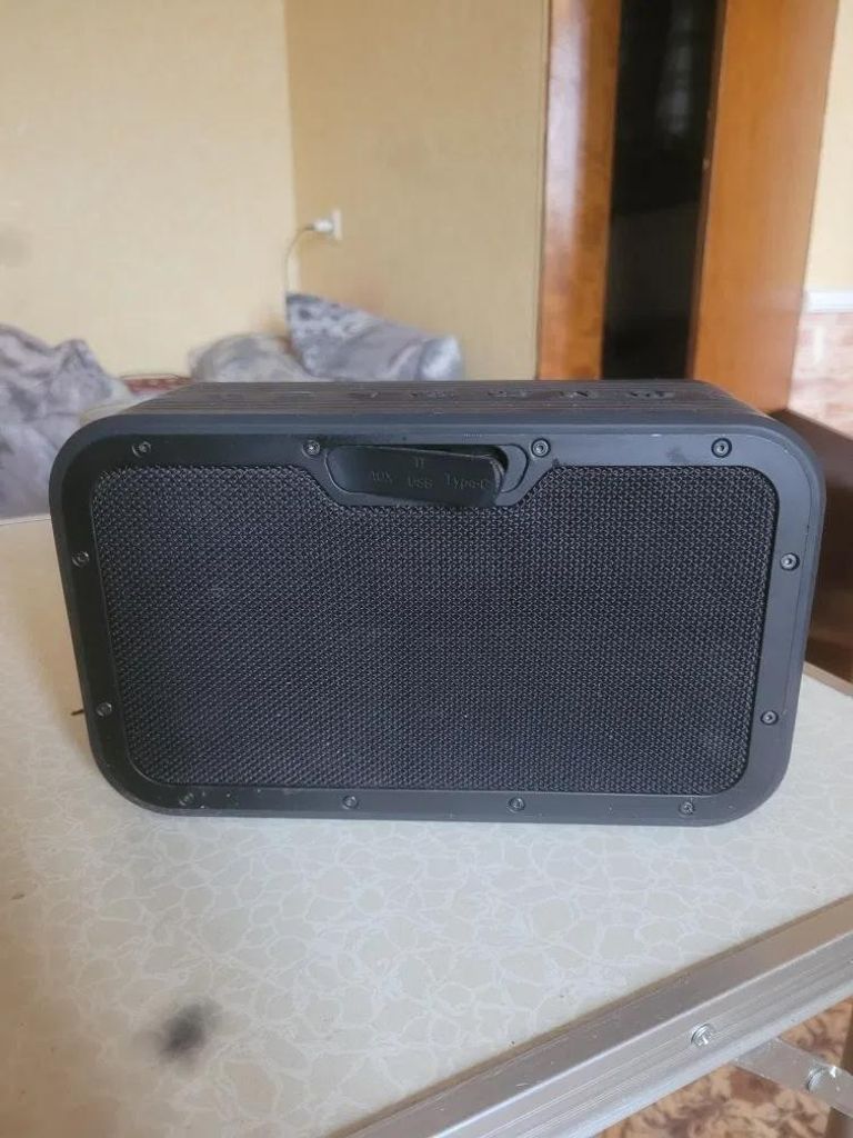 Дешиво Tronsmart force max с ломбарда