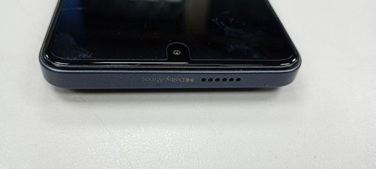 Дешиво Tecno spark 30 kl6 8/128gb с ломбарда