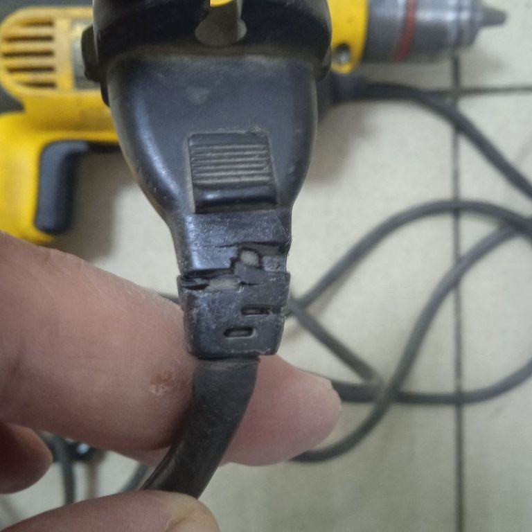 Дешево Dewalt DWD112S з ломбарду