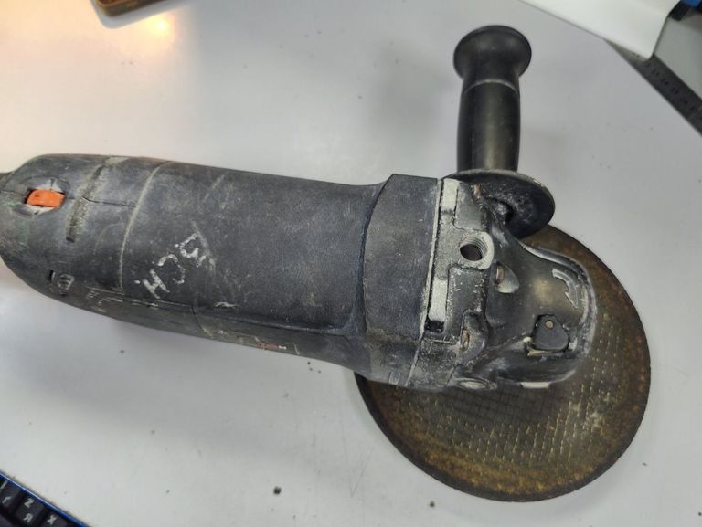 Дешево Dnipro-M gl-190s з ломбарду