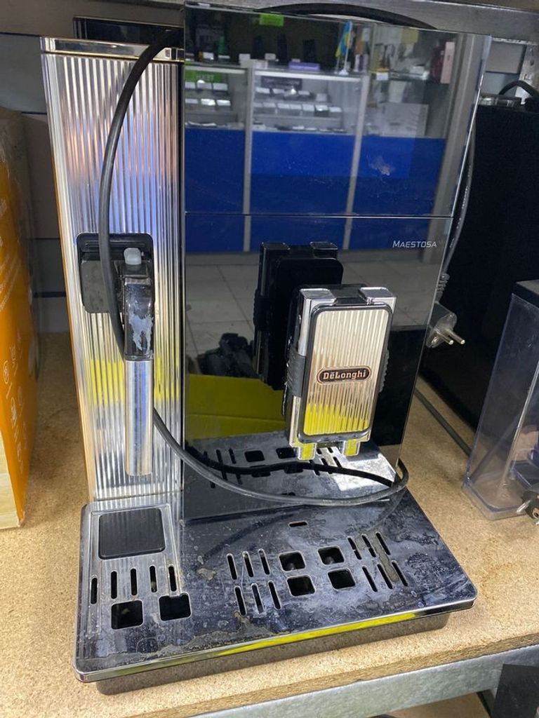 Купити Delonghi Maestosa EPAM 960.75.GLM Б/У