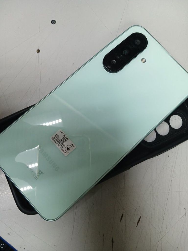 Оголошення Samsung galaxy a26 5g 6/128gb Б/У