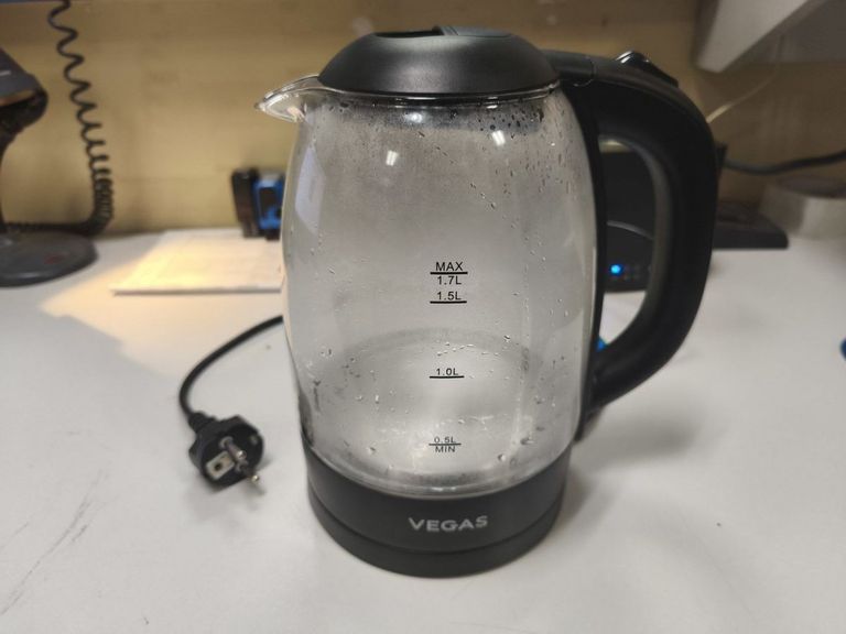 Оголошення Vegas VEK 2022B Б/У