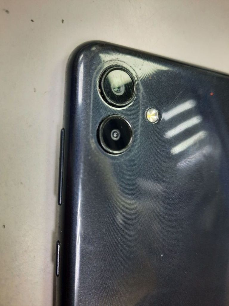 Дешево Samsung galaxy a04 4/64gb з ломбарду