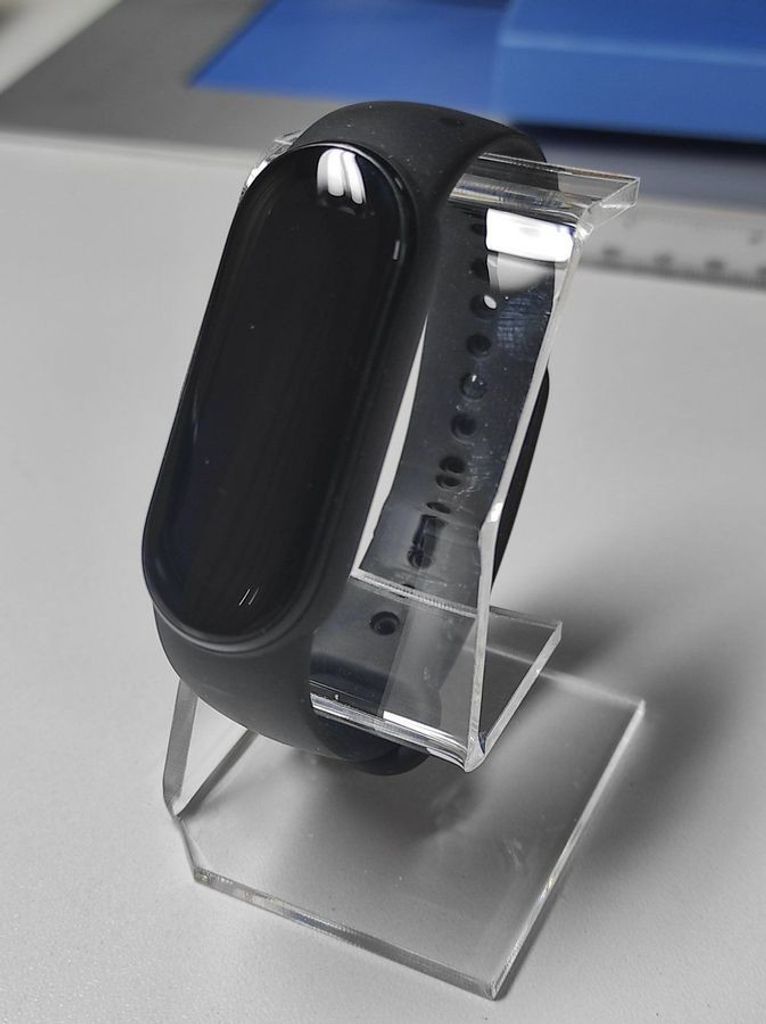 Купити Xiaomi mi smart band 6 nfc Б/У