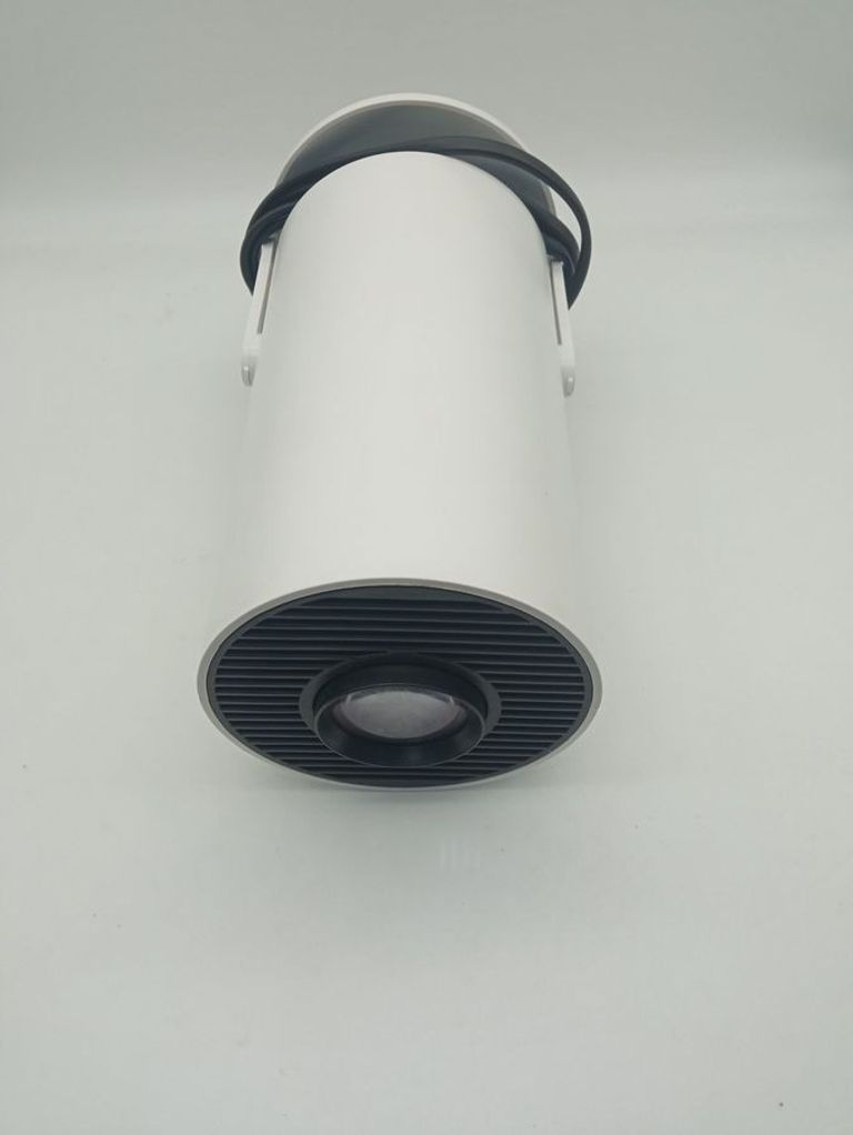 Дешево Magcubic HY300 White з ломбарду