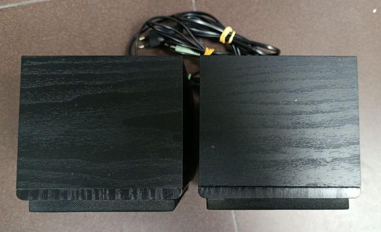 Дешево F&d R-215 Black з ломбарду