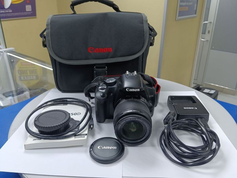 Купити Canon eos 450d + ef-s 18-55mm f/3,5-5,6 is Б/У