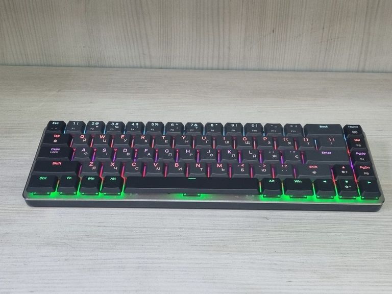 Оголошення Gamepro mk122r switch low profile Б/У