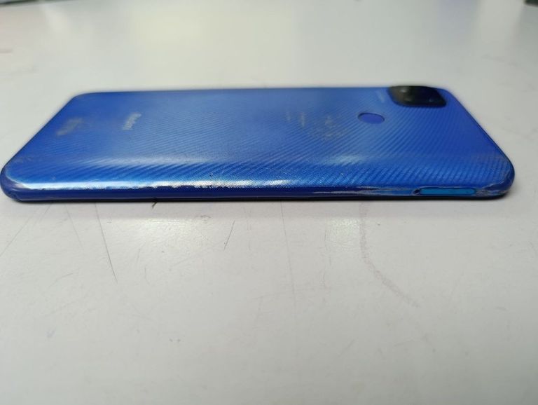 Дешиво Xiaomi redmi 9c nfc 3/64gb с ломбарда