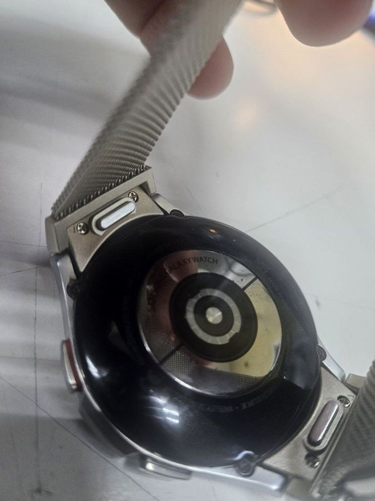 Оголошення Samsung galaxy watch4 classic 46mm Б/У