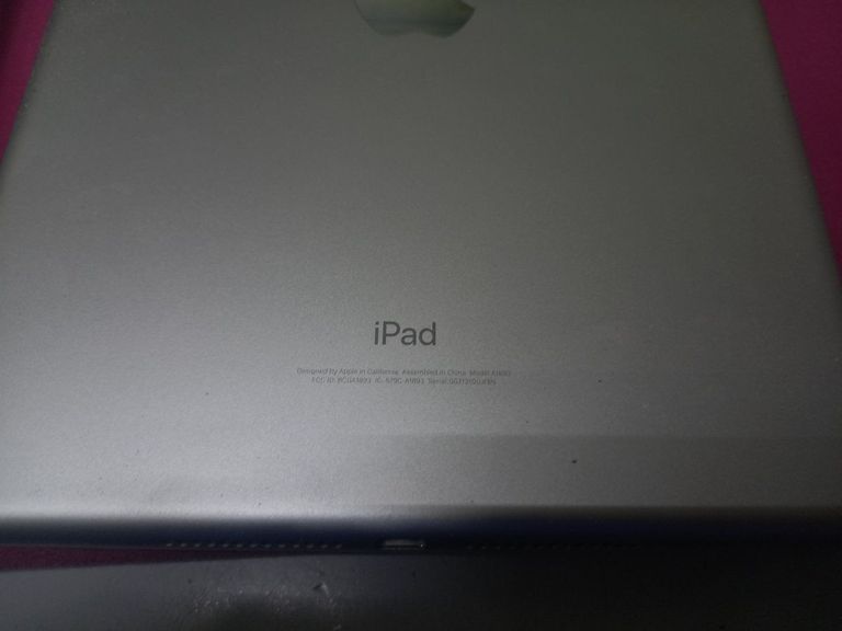 Купити Apple ipad 6 gen 2018 128gb wi-fi Б/У