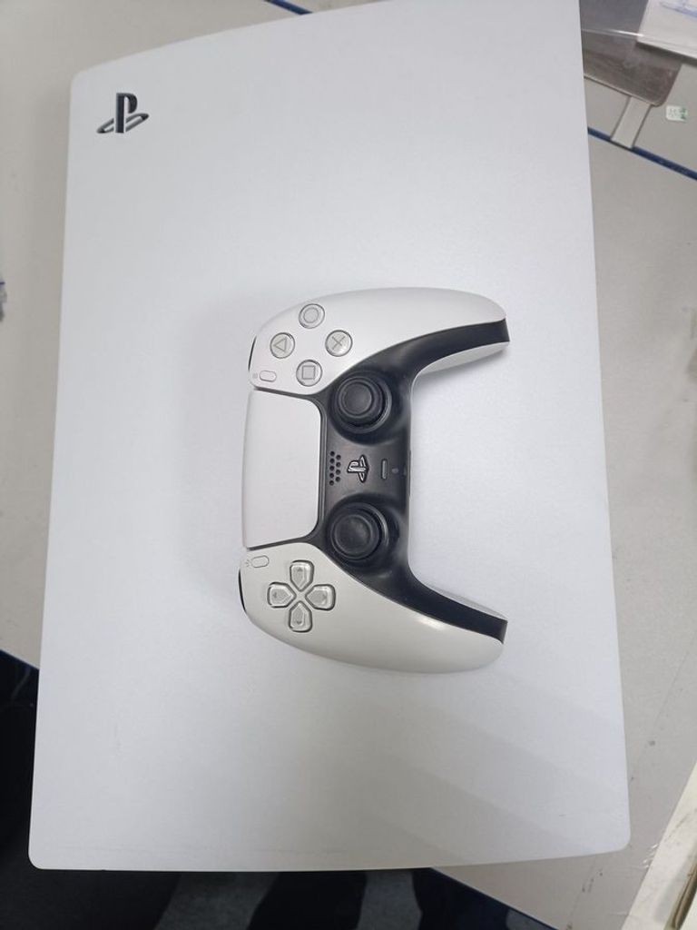 Купити Sony PlayStation 5 825GB Б/У