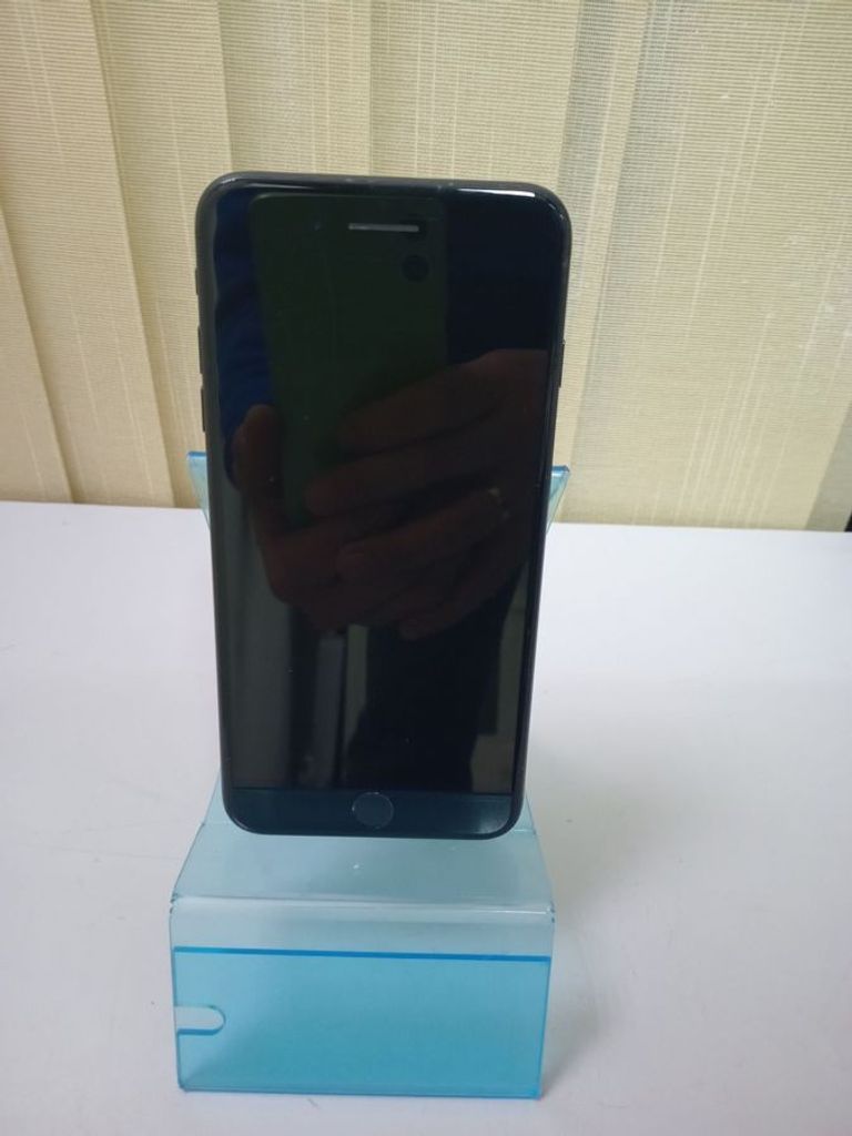 Розпродаж Apple iphone 7 plus 32gb, продавець Техноскарб