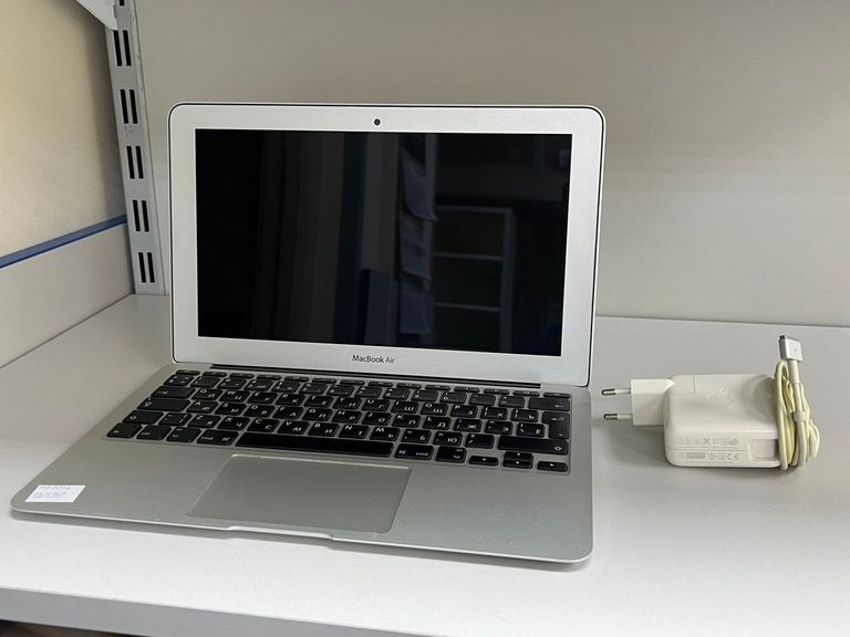 Купить Apple macbook air a1465 11.6" core-i5 1,7ghz/ram 4gb/ssd 64gb/intel hd graphics 4000 Б/У