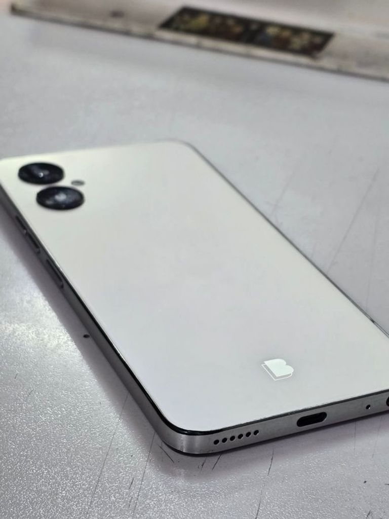 Купить Motorola Moto G34S 8/256GB Ice Blue Б/У