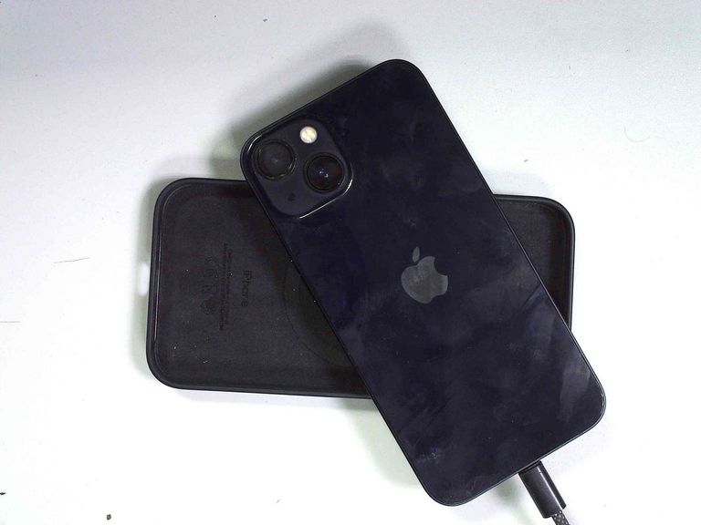 Оголошення Apple iphone 13 128gb Б/У