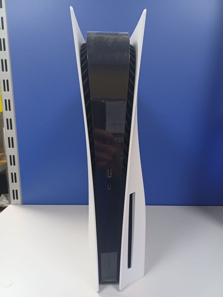 Sony PlayStation 5 825GB Код:01-200900265. Зображення 6