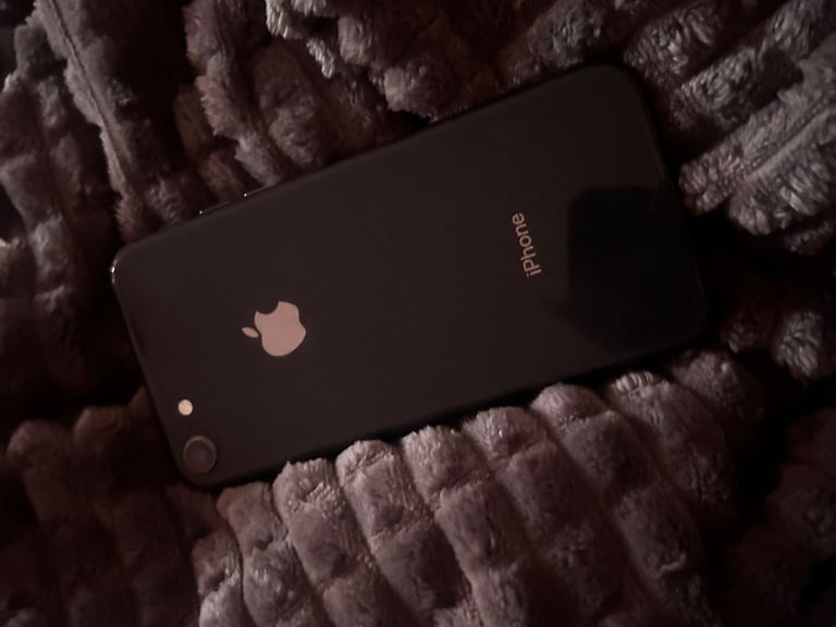 Apple iPhone 8 Plus 64GB PRODUCT RED (MRT72) Код:null. Зображення 5