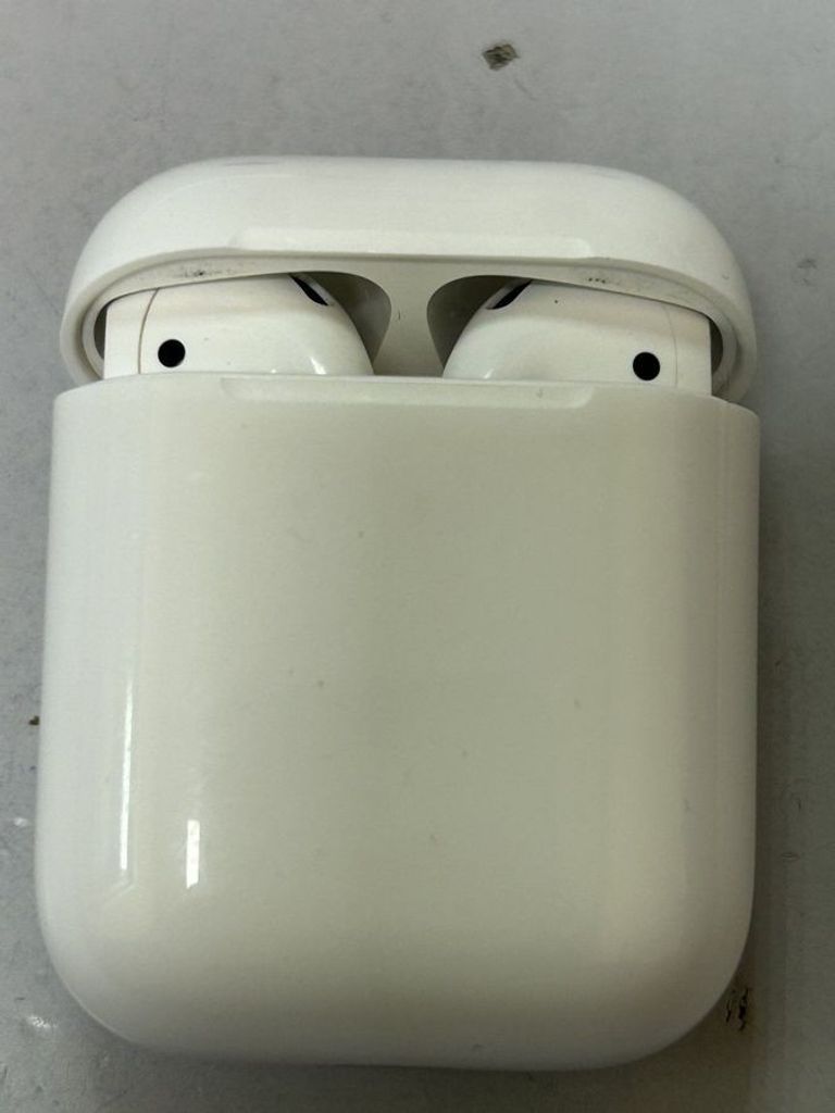 Дешево Apple airpods 2nd generation a1602, a2031, a2032 з ломбарду