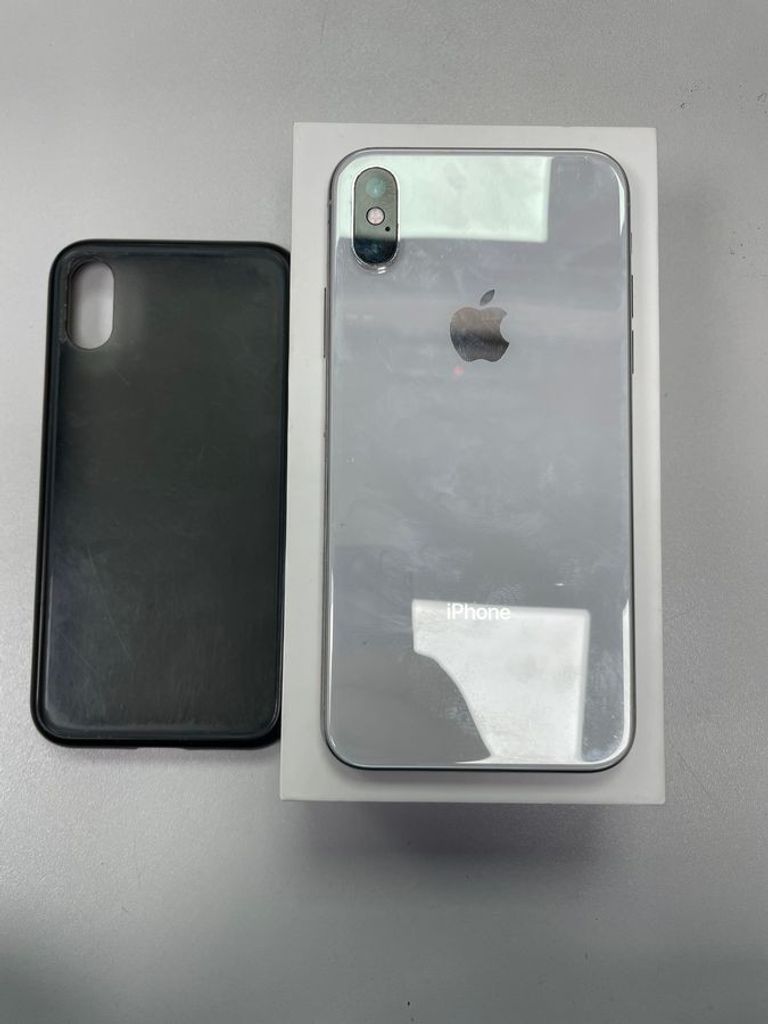 Дешиво Apple iphone x 256gb с ломбарда