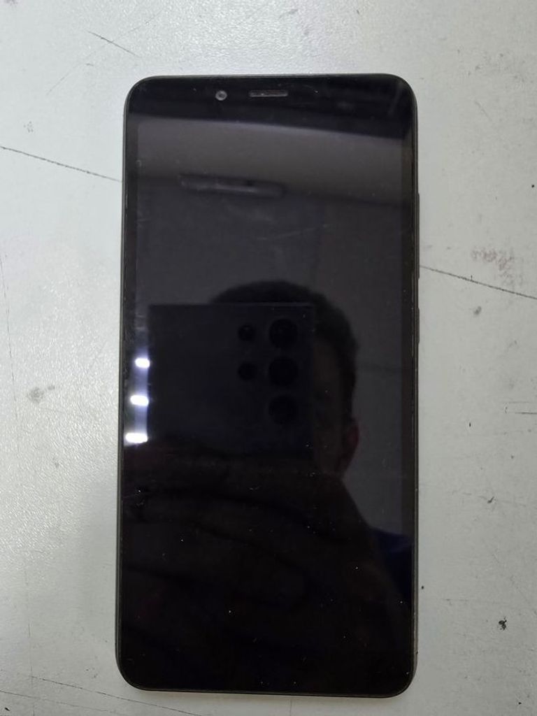 Купити Xiaomi redmi 6 4/64gb Б/У