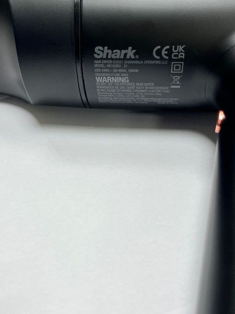 Дешиво Shark Style iQ Hairdryer & Styler HD102EU с ломбарда