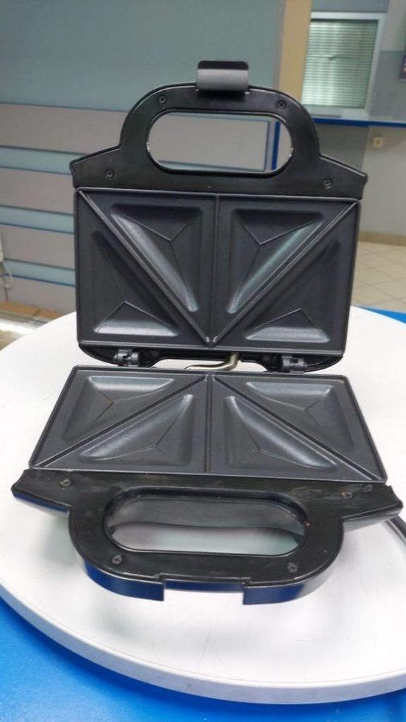 Оголошення Tefal Ultracompact SM155212 Б/У