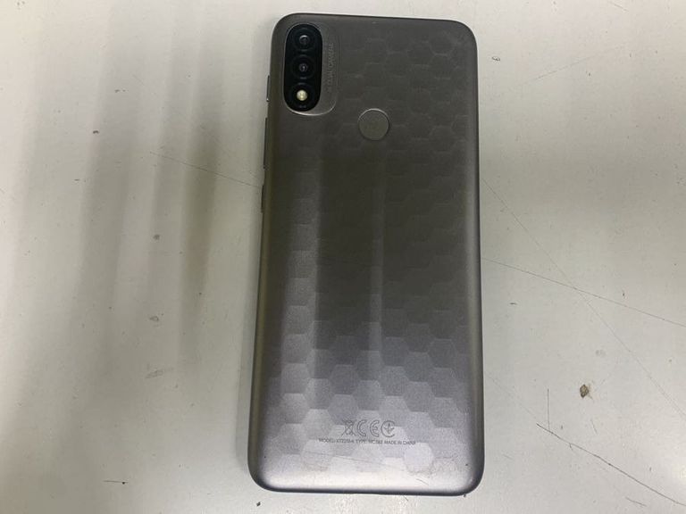 Оголошення Motorola moto e20 xt2155-6 2/32gb Б/У