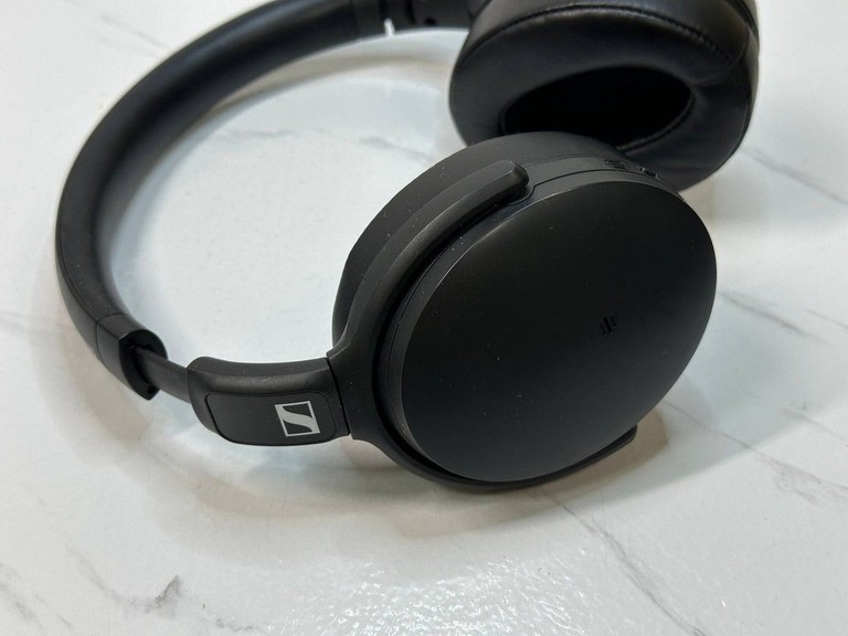 Дешиво Sennheiser hd 350 bt с ломбарда