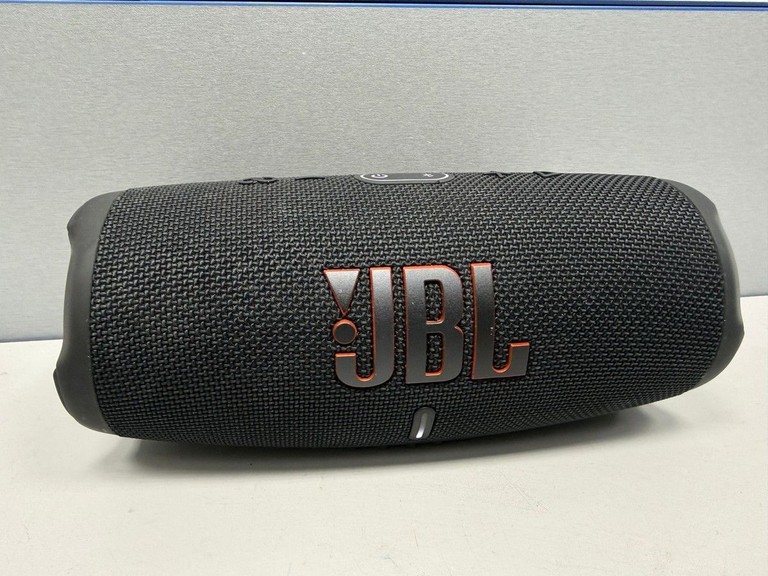 Купить Jbl charge 5 Б/У