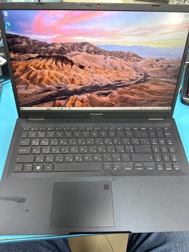 Дешево Asus 15/core i3-1215u ddr5/8gb ddr5/hdd *відсутній/ssd 500 gb/*інтегрована з ломбарду