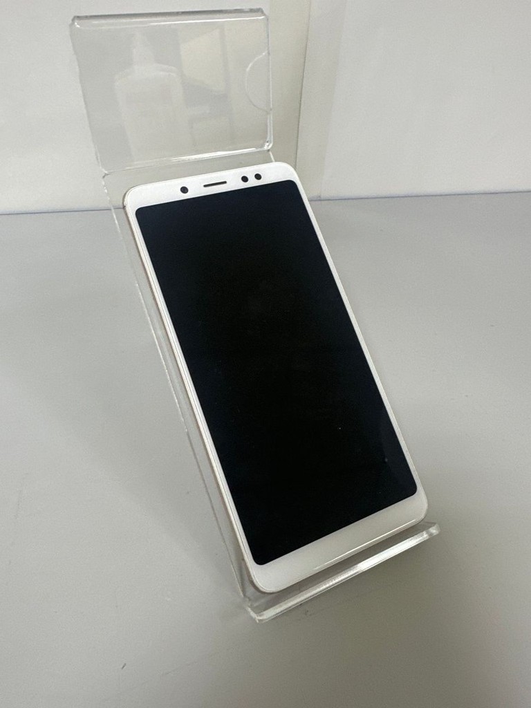Купить Xiaomi Redmi Note 5 3/32GB Black Б/У