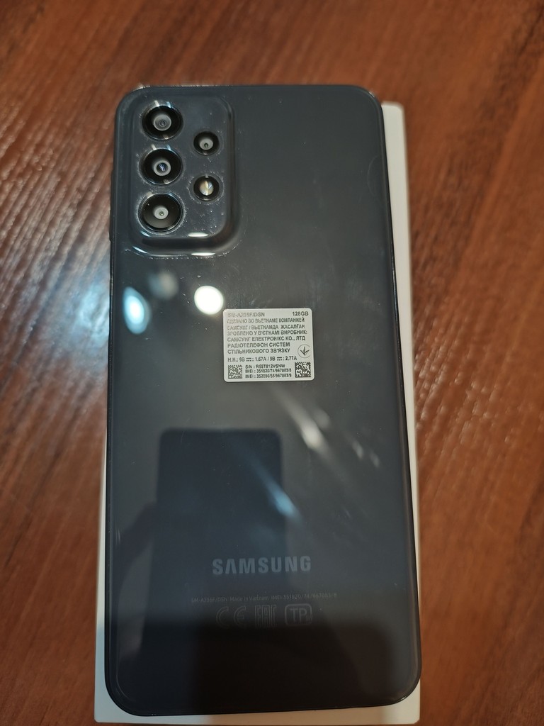 Купити Samsung Galaxy A23 6/128GB Peach (SM-A235FZOK) Б/У